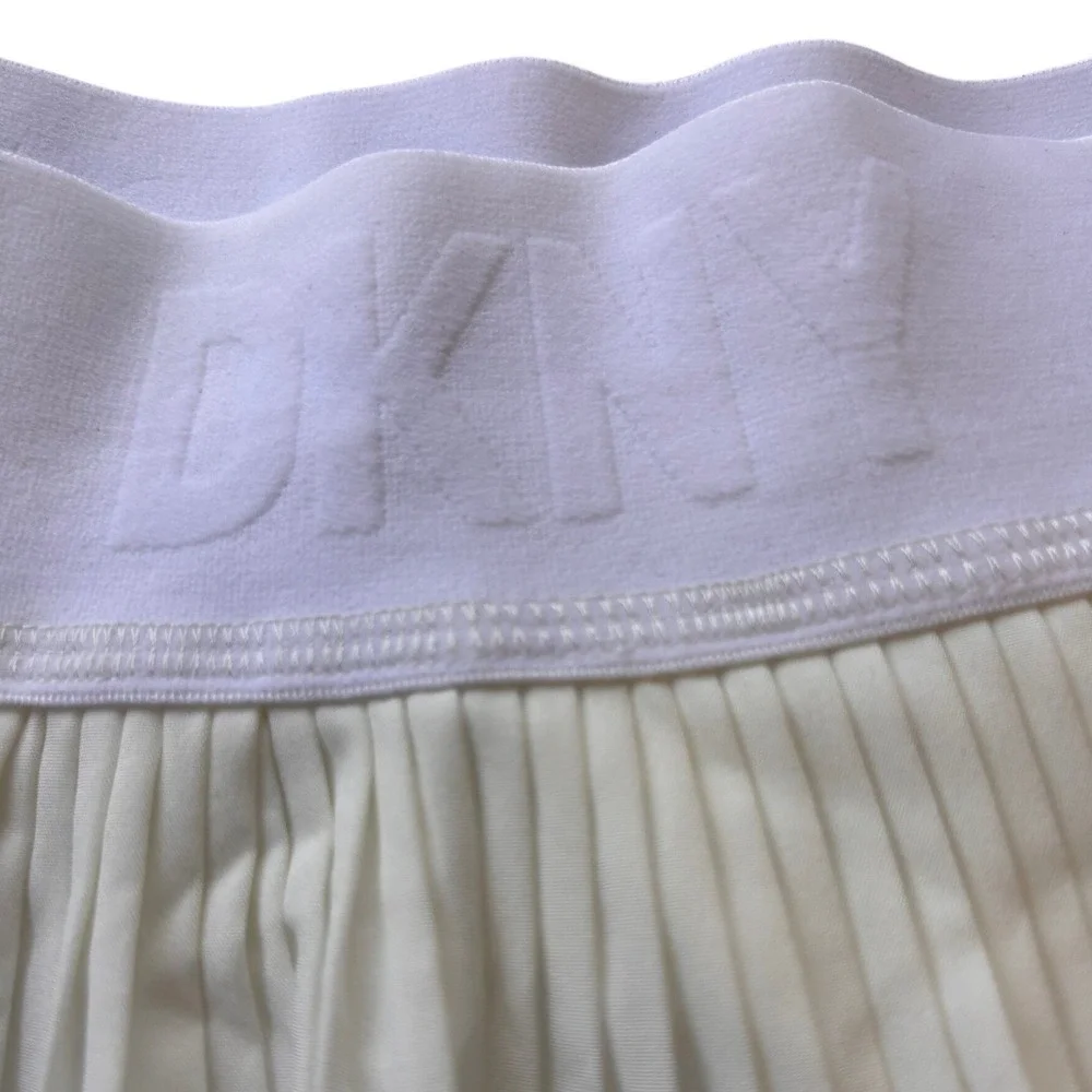DKNY Sport White Pleated Mini Tennis Skirt Logo Waistband DP2S4862 Small NWT‎